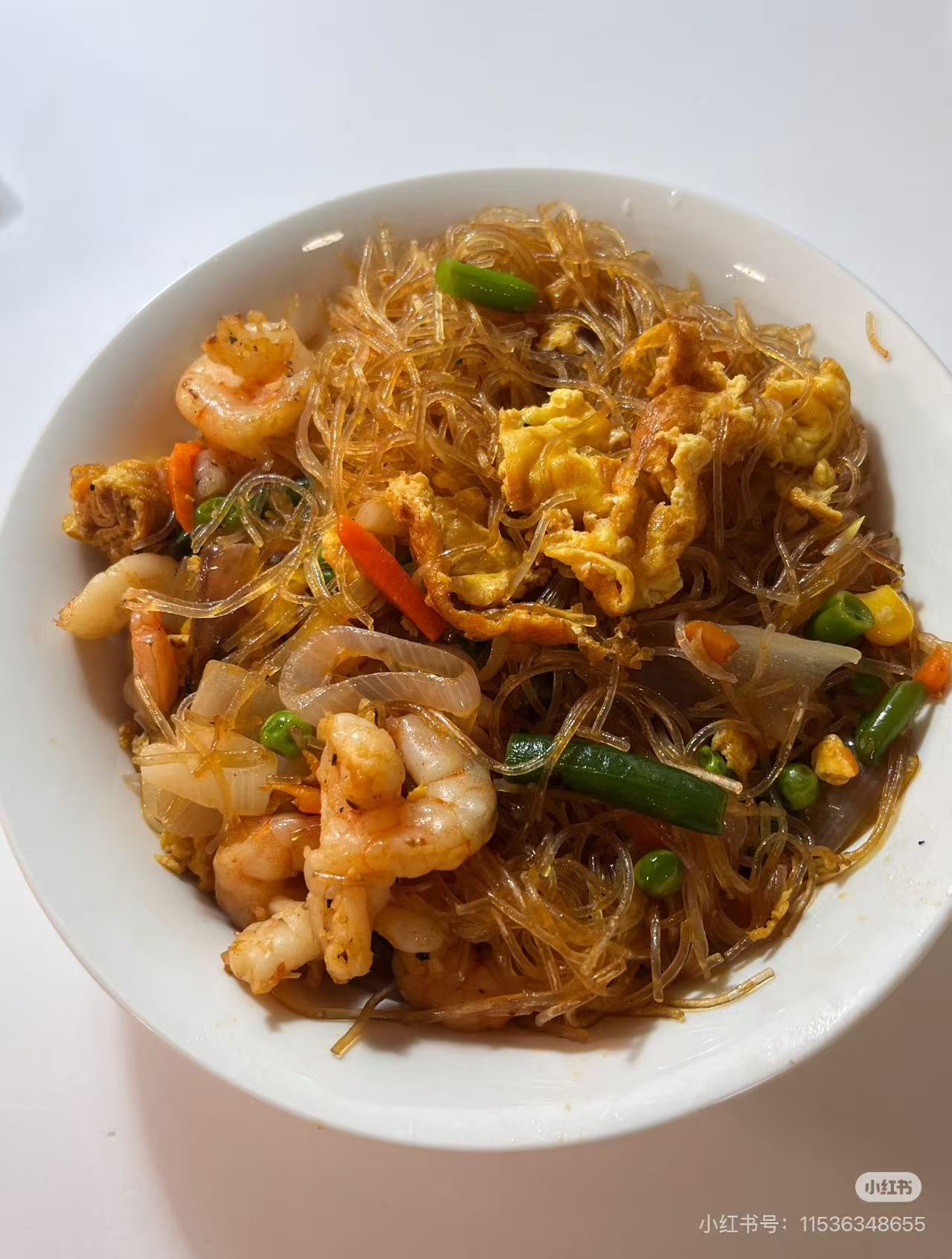 Thai-Style Stir-Fried Rice Noodles